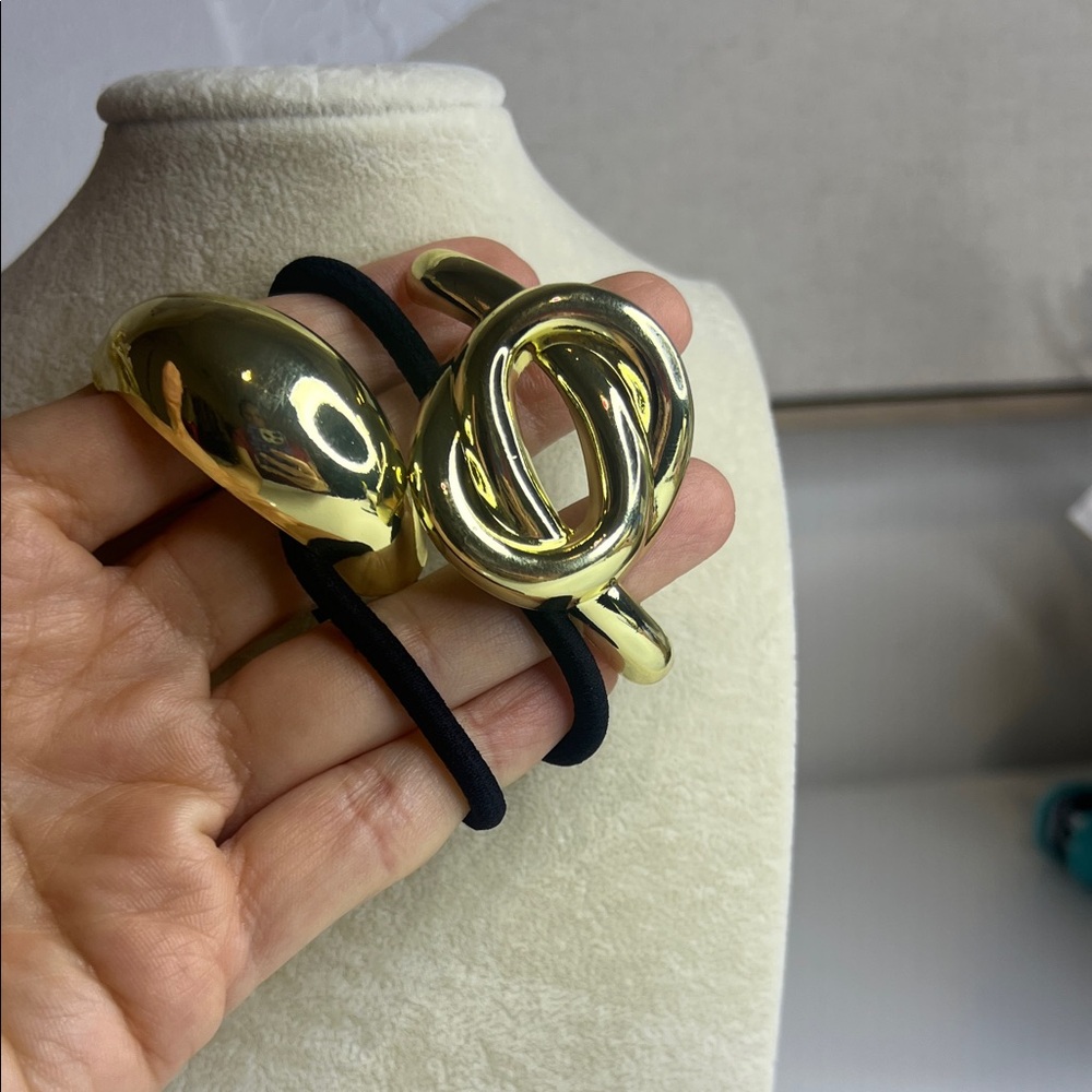 Gold Hair Accessories Set